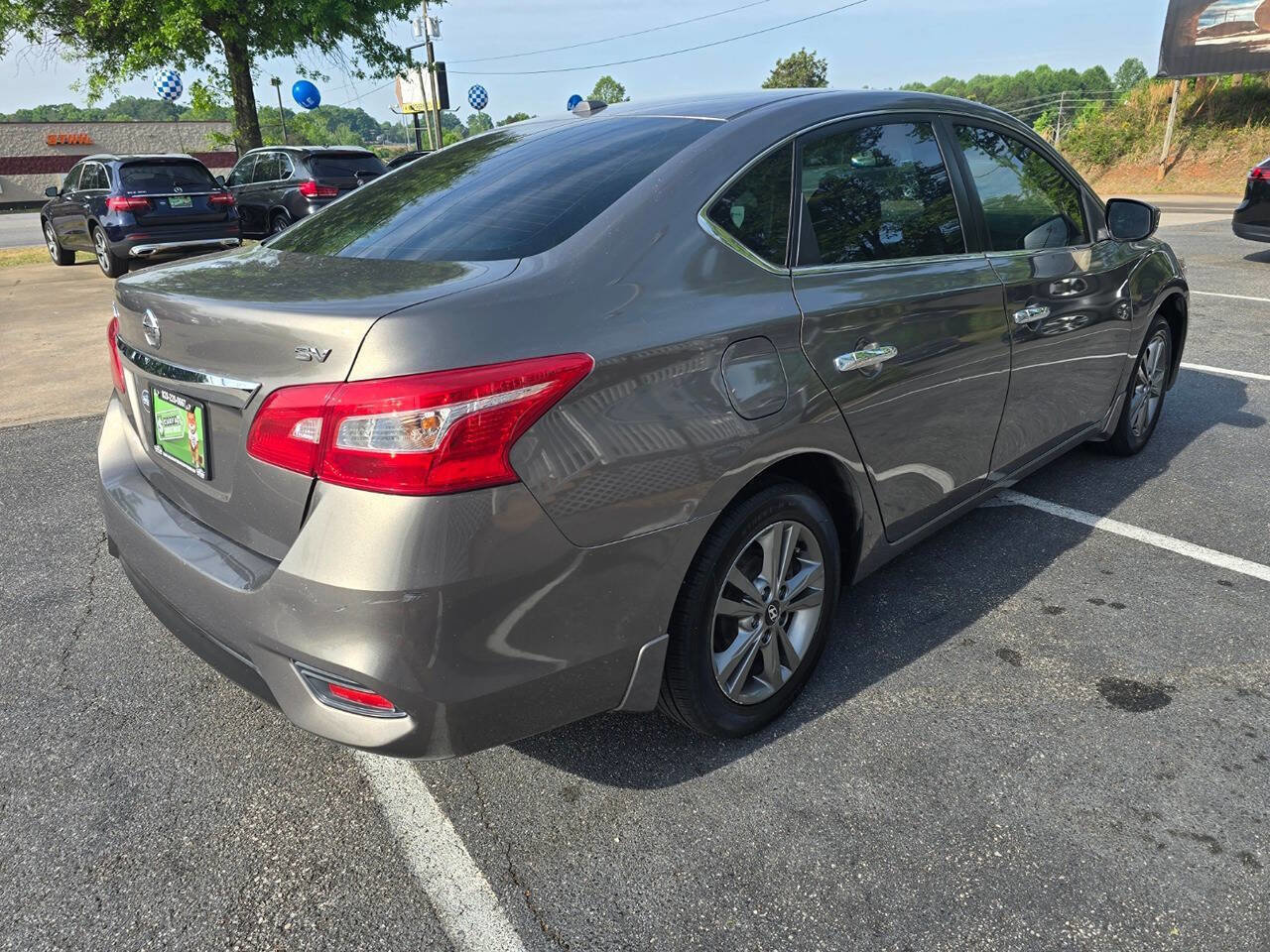 Used 2017 Nissan Sentra SV FWD image 6