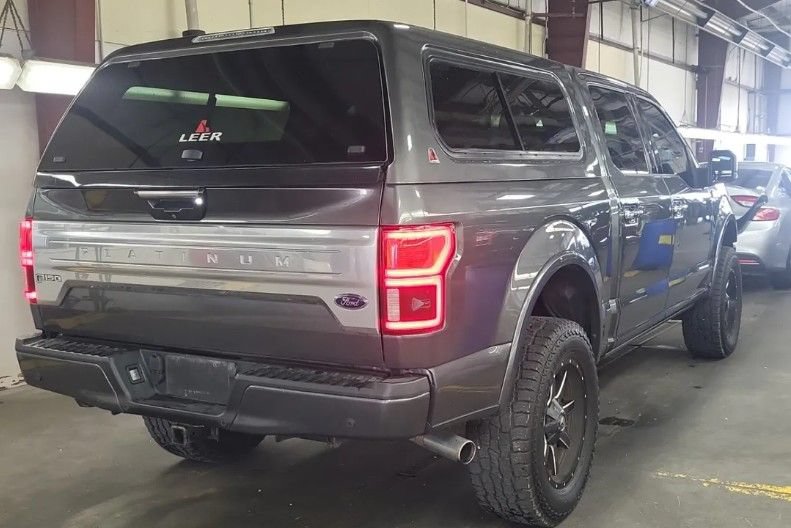 Used 2018 Ford F150 Platinum w/ Equipment Group 701A Luxury AWD/4WD image 2
