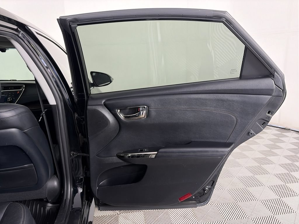 Used 2014 Toyota Avalon XLE Touring FWD image 28
