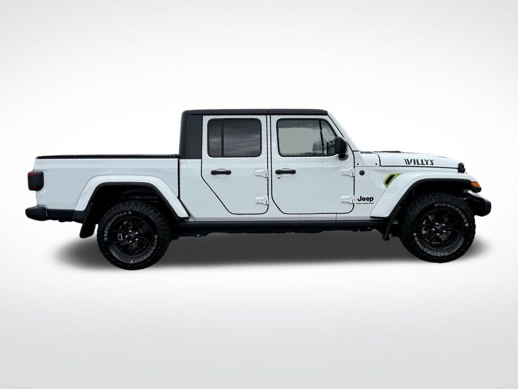 Used 2024 Jeep Gladiator Sport image 9