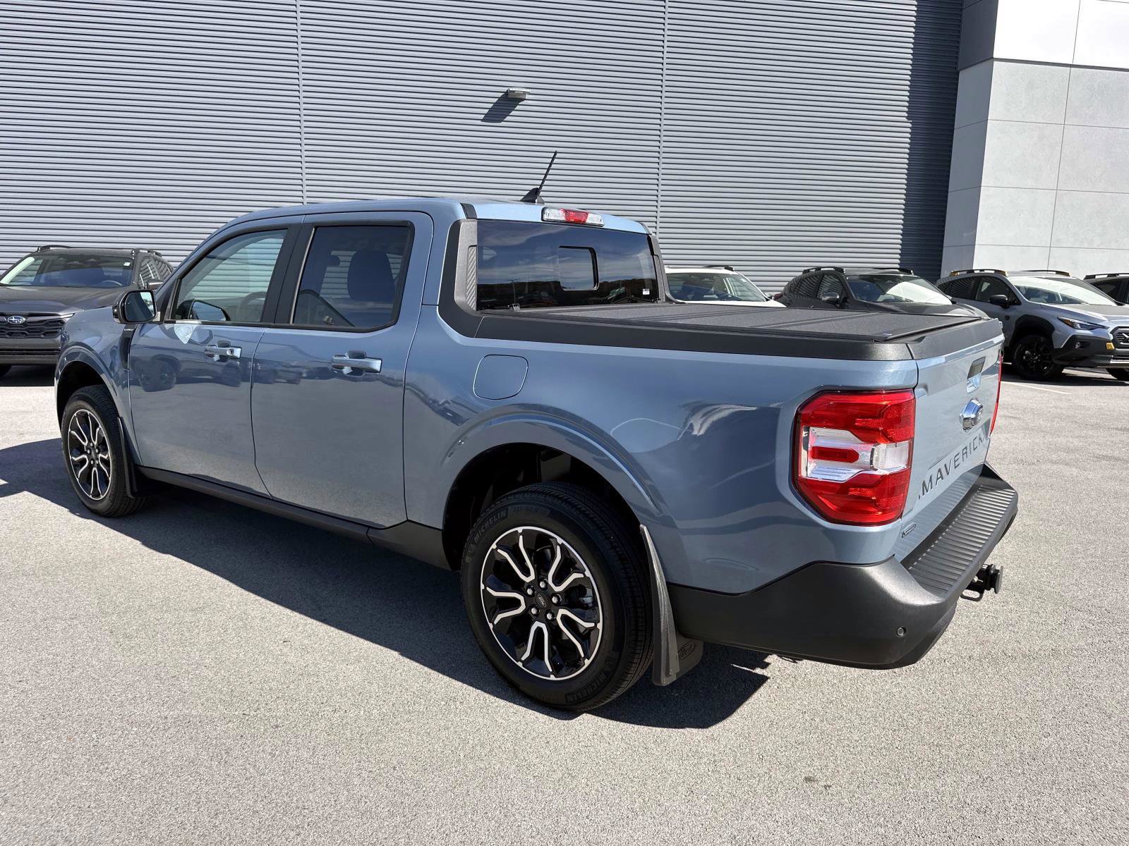 Used 2024 Ford Maverick Lariat image 7