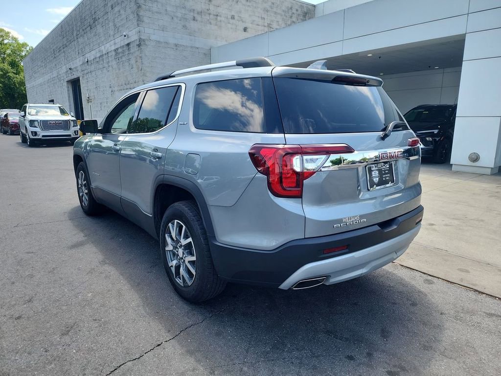 Certified 2023 GMC Acadia SLT w/ LPO, Floor Liner Package FWD image 6