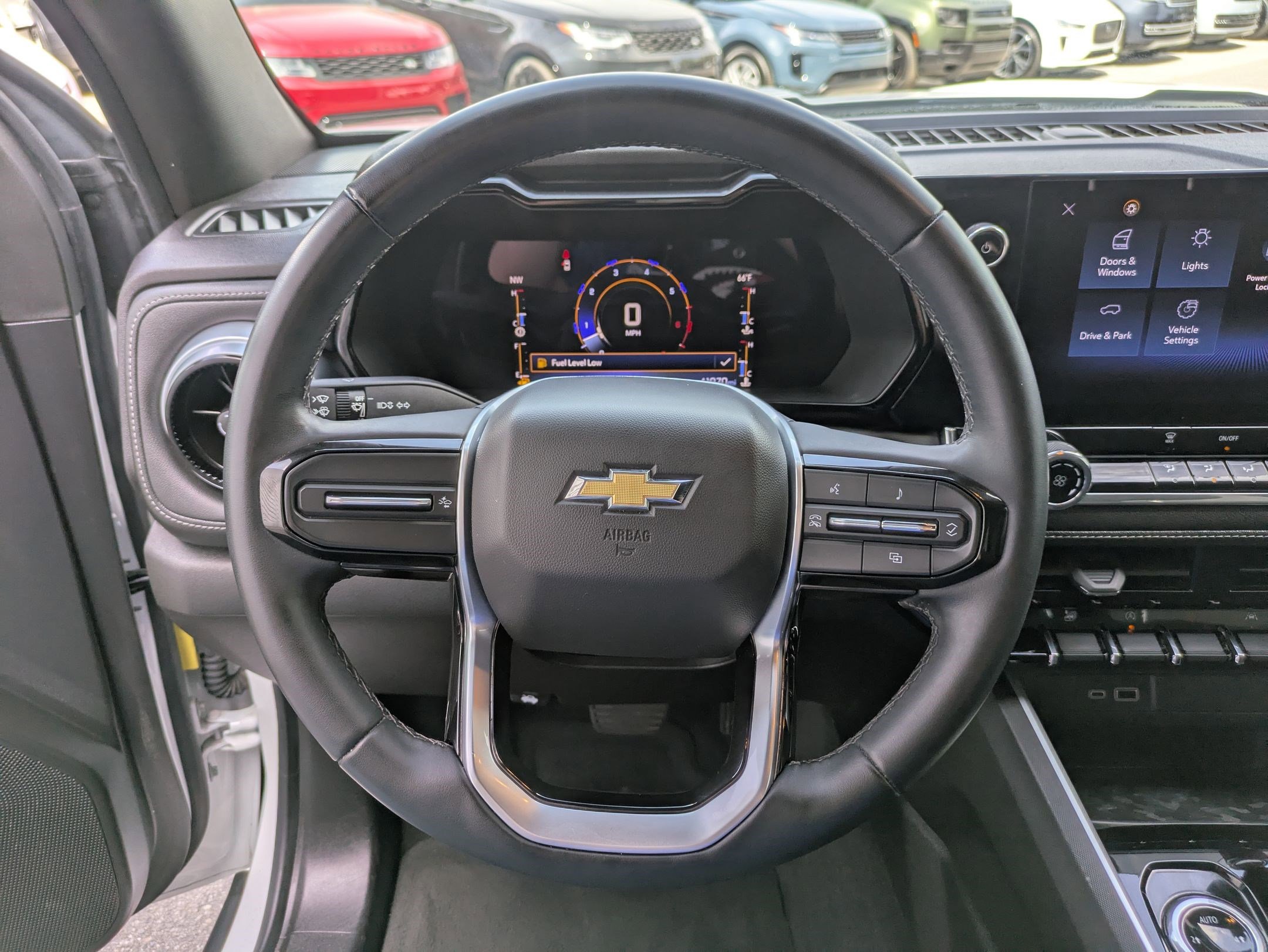 Used 2023 Chevrolet Colorado LT image 16