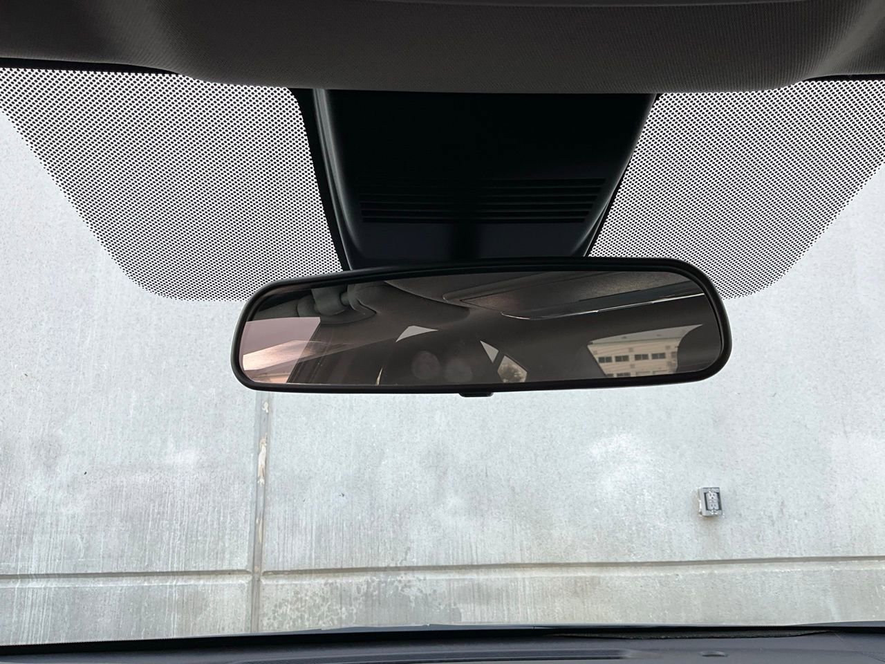 Used 2025 Nissan Altima 2.5 SV image 18