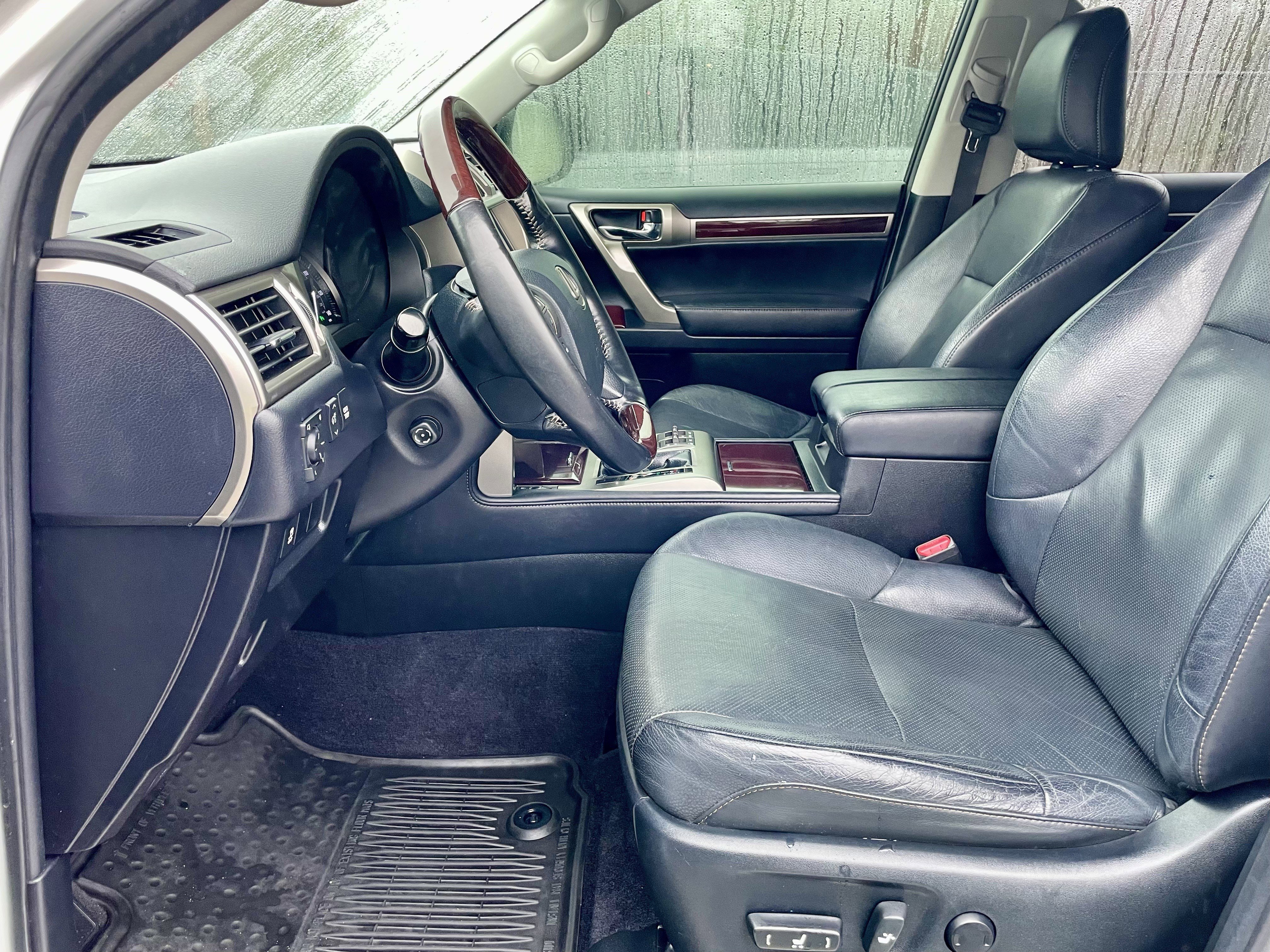 Used 2019 Lexus GX 460 Premium image 14