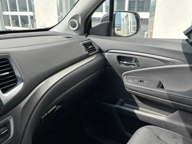 Certified 2019 Honda Ridgeline Sport image 14