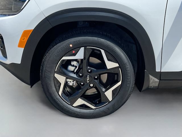 New 2026 Kia Seltos S FWD image 31