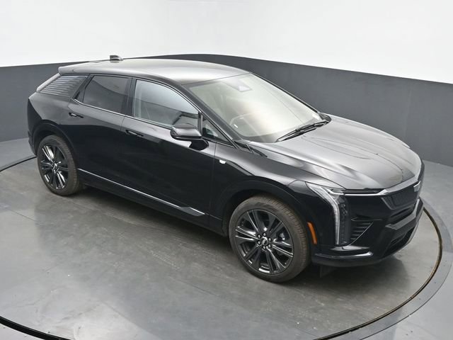 New 2026 Cadillac Optiq Sport 2 w/ LPO, Floor Liner Package image 44