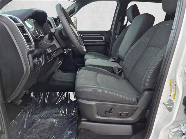 Used 2025 RAM 2500 Big Horn AWD/4WD image 15
