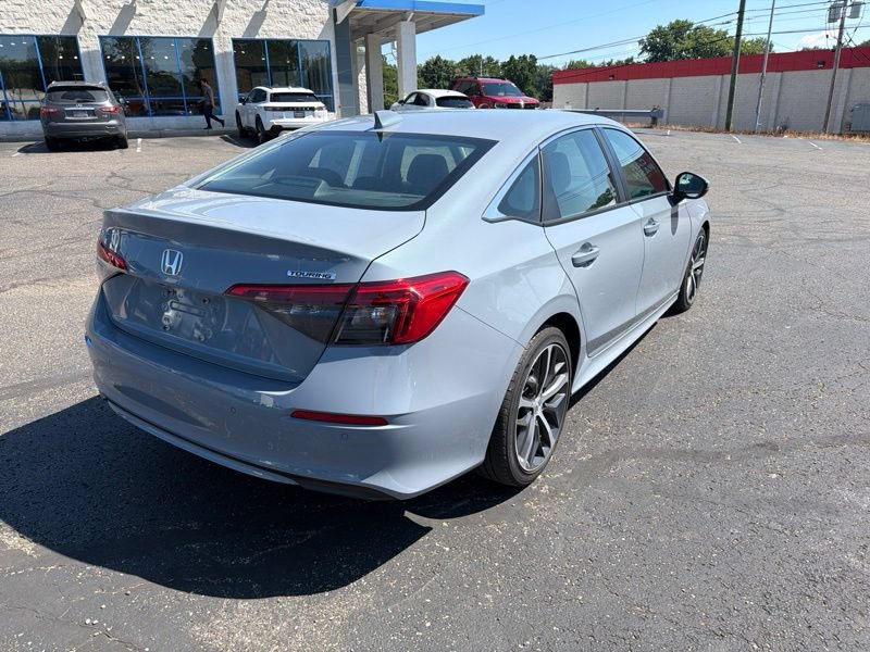 Used 2024 Honda Civic Touring image 7