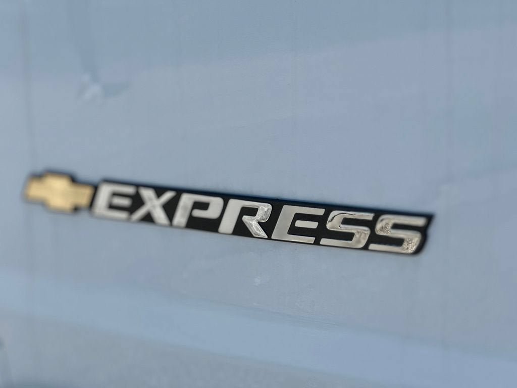 New 2026 Chevrolet Express 3500 LS RWD image 23
