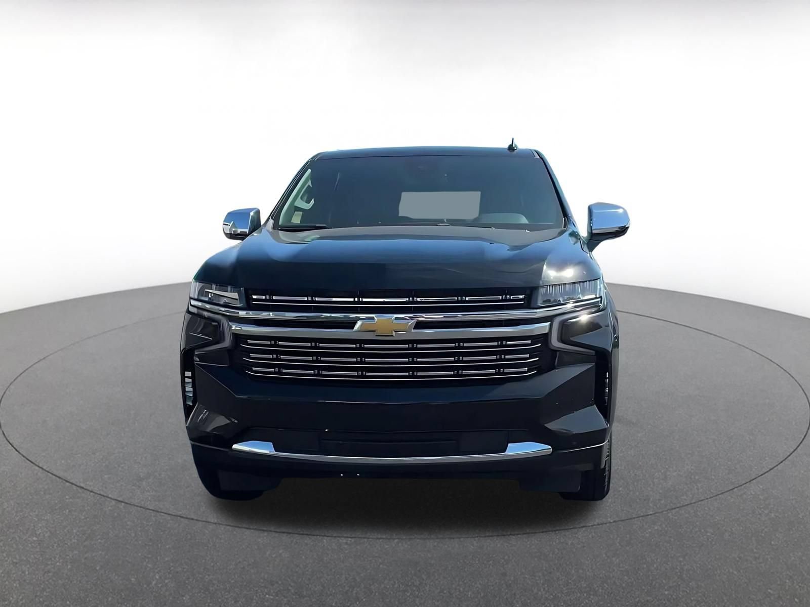 Used 2023 Chevrolet Tahoe Premier AWD/4WD image 4