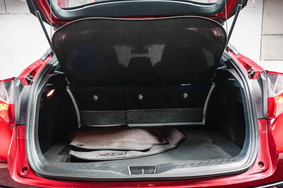 Certified 2018 Toyota C-HR XLE FWD image 28