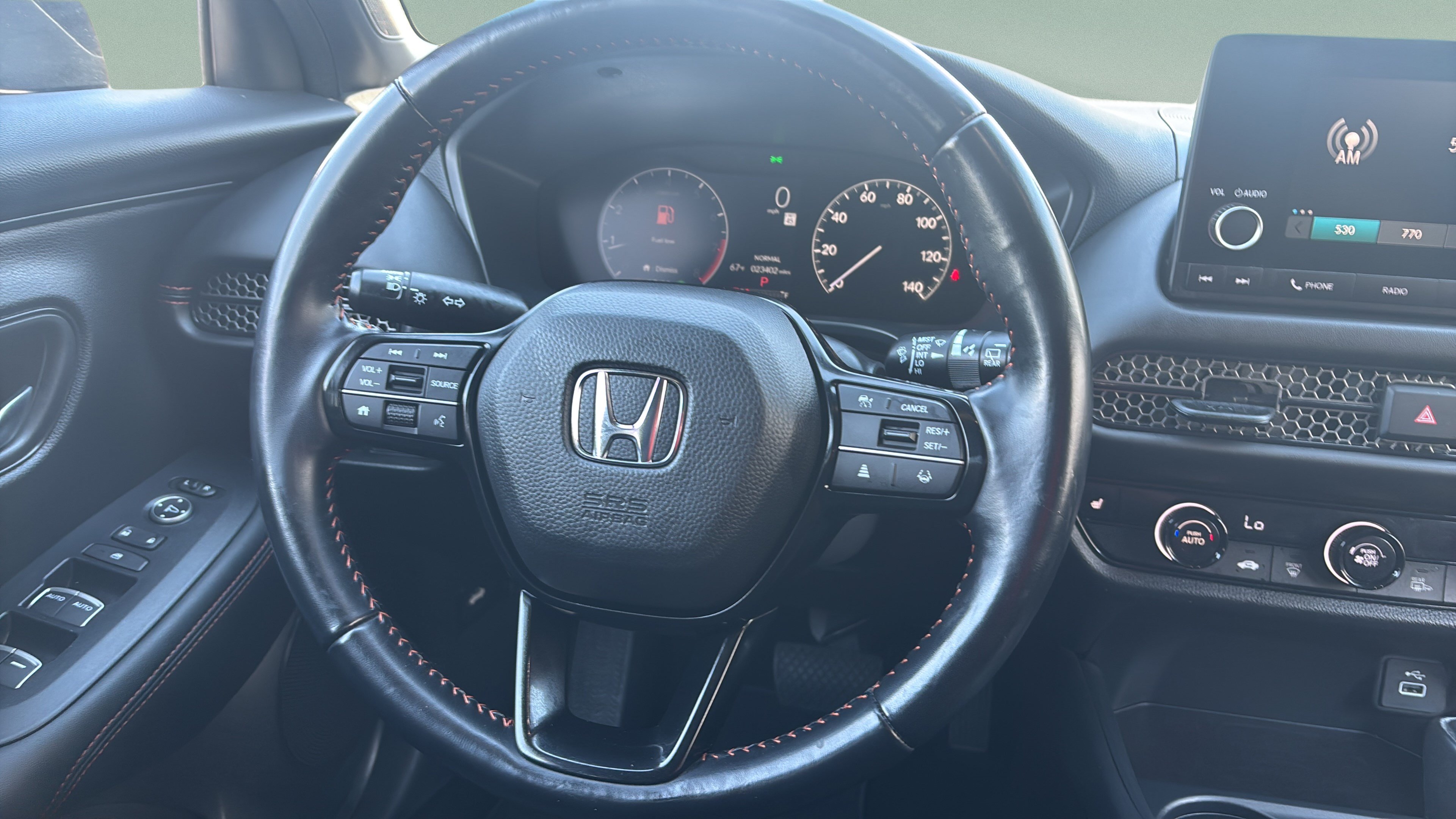 Used 2025 Honda HR-V Sport image 25