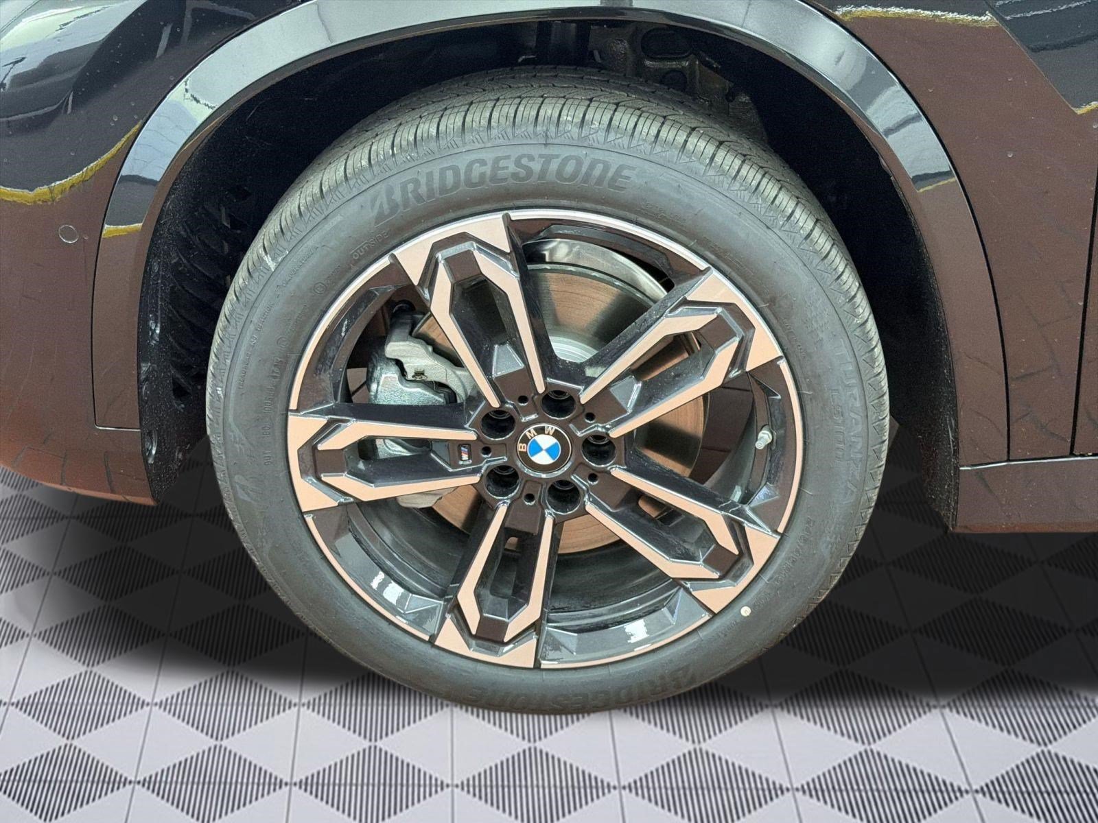 New 2026 BMW X1 xDrive28i w/ Technology Package AWD/4WD image 12