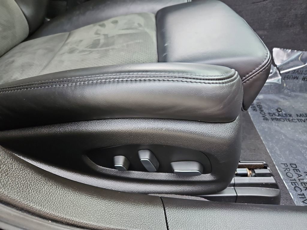 Used 2017 Cadillac CTS V image 25