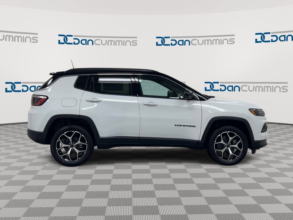 New 2026 Jeep Compass Limited image 9