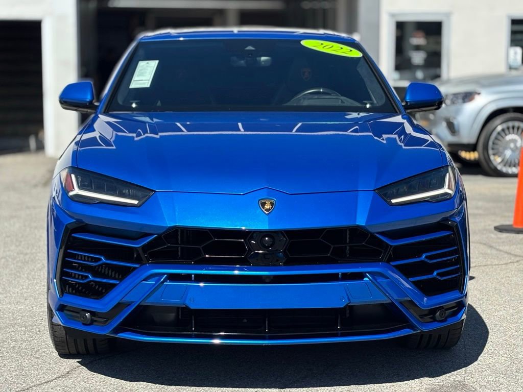 Used 2022 Lamborghini Urus AWD/4WD image 9