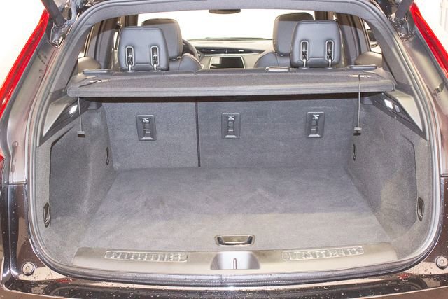 Used 2023 Cadillac XT4 Premium Luxury image 14