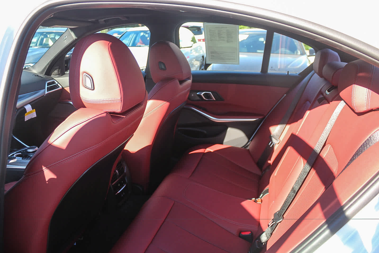 Used 2026 BMW 330i Sedan w/ M Sport Package RWD image 17