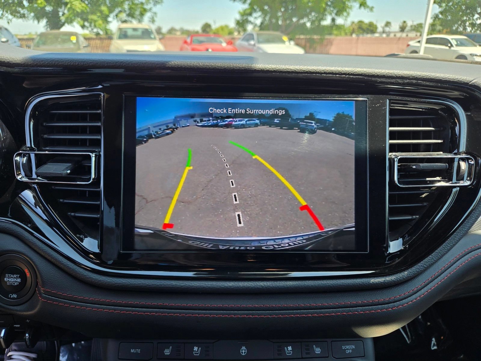 Used 2025 Dodge Durango GT AWD/4WD image 19