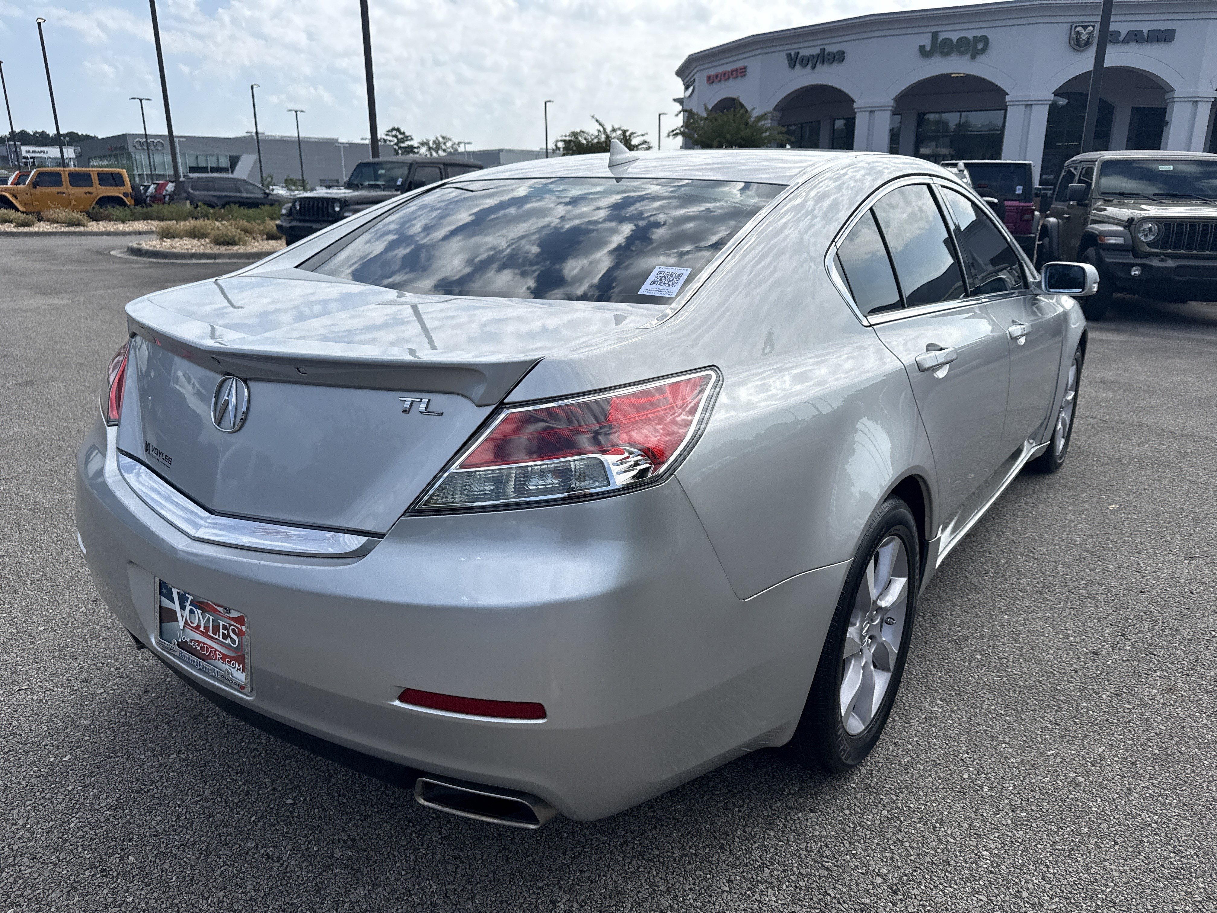 Used 2013 Acura TL w/ Technology Package FWD image 7