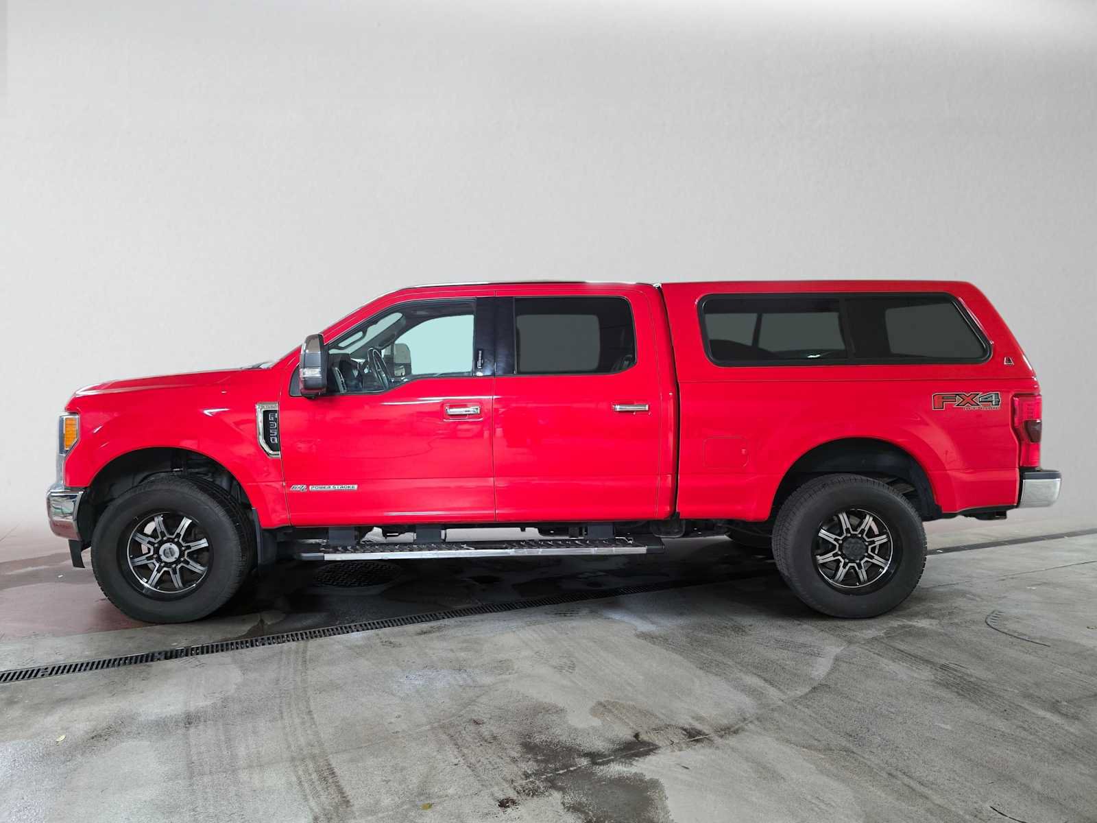 Used 2018 Ford F350 Lariat w/ Lariat Ultimate Package AWD/4WD image 6