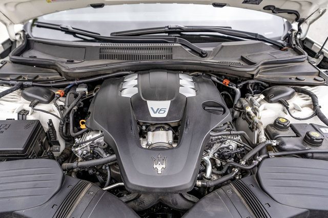 Used 2023 Maserati Quattroporte GT RWD image 19