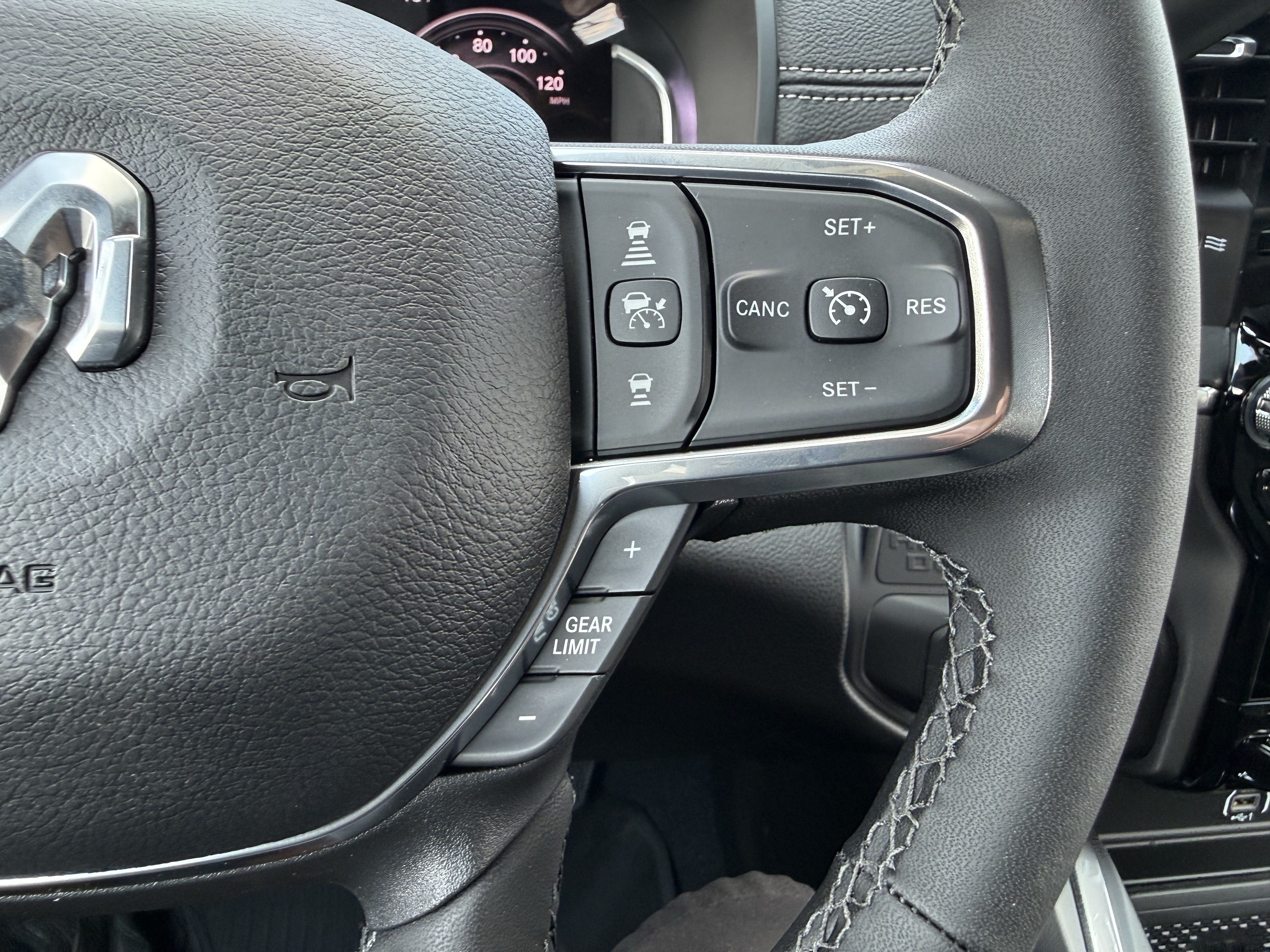 New 2027 RAM 3500 Laramie AWD/4WD image 20