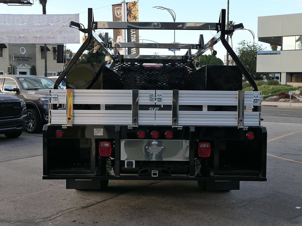 New 2026 RAM 5500 Tradesman AWD/4WD image 4