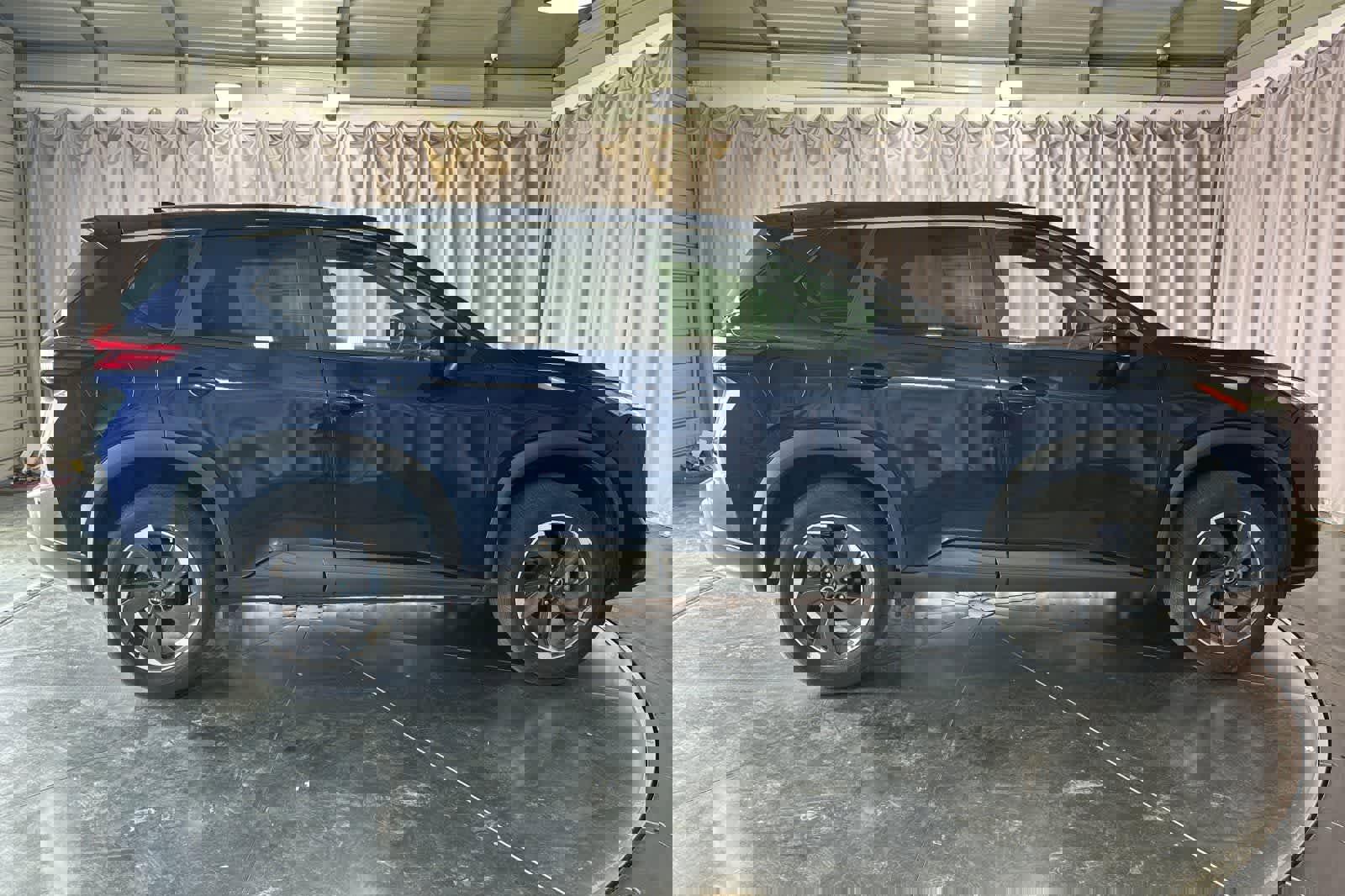 Certified 2024 Nissan Rogue SV image 9