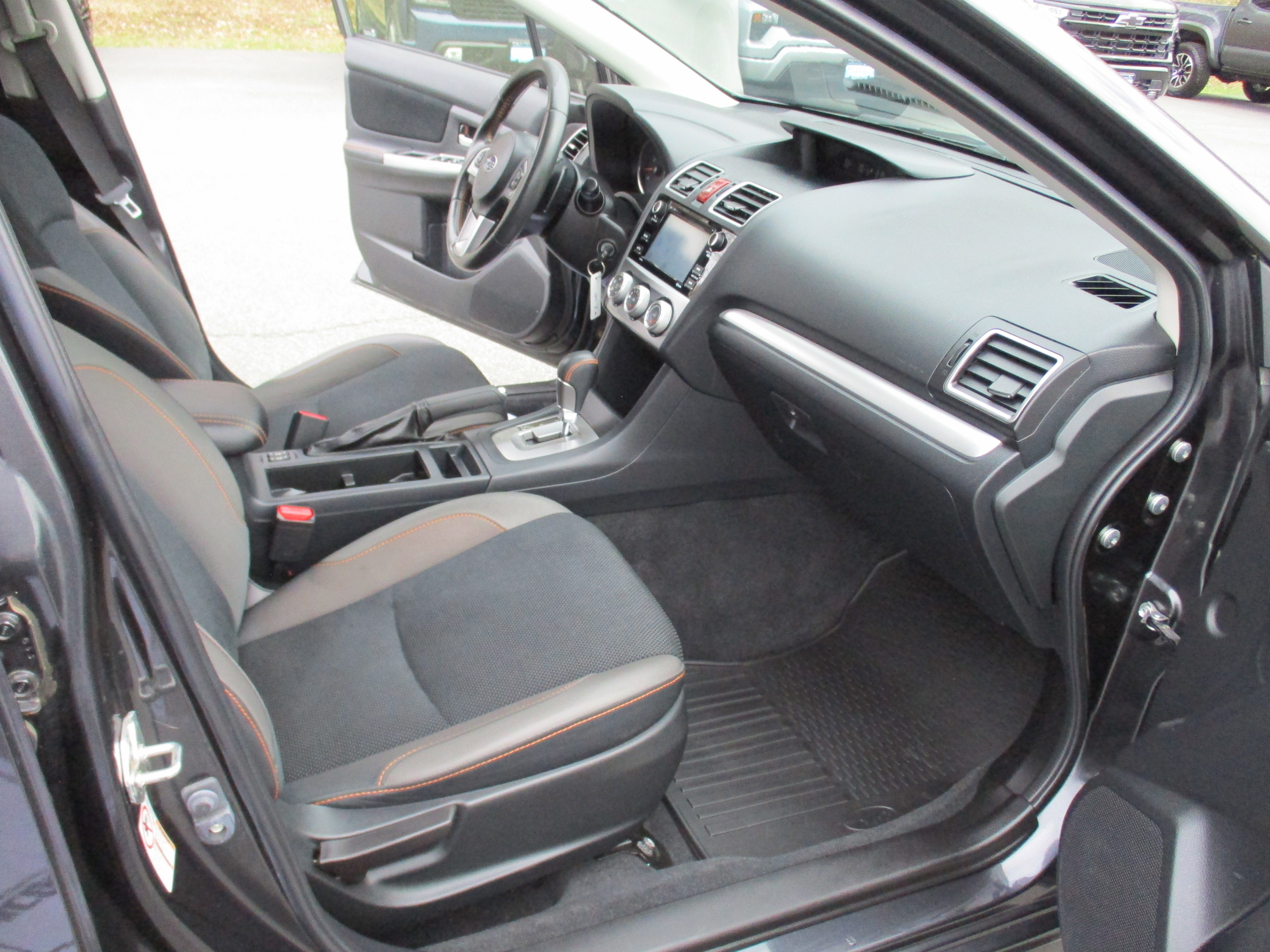 Used 2016 Subaru Crosstrek 2.0i Premium w/ Moonroof Package AWD/4WD image 15