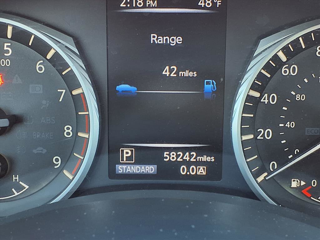 Used 2018 INFINITI Q50 Luxe w/ Cargo Package (L95) image 16