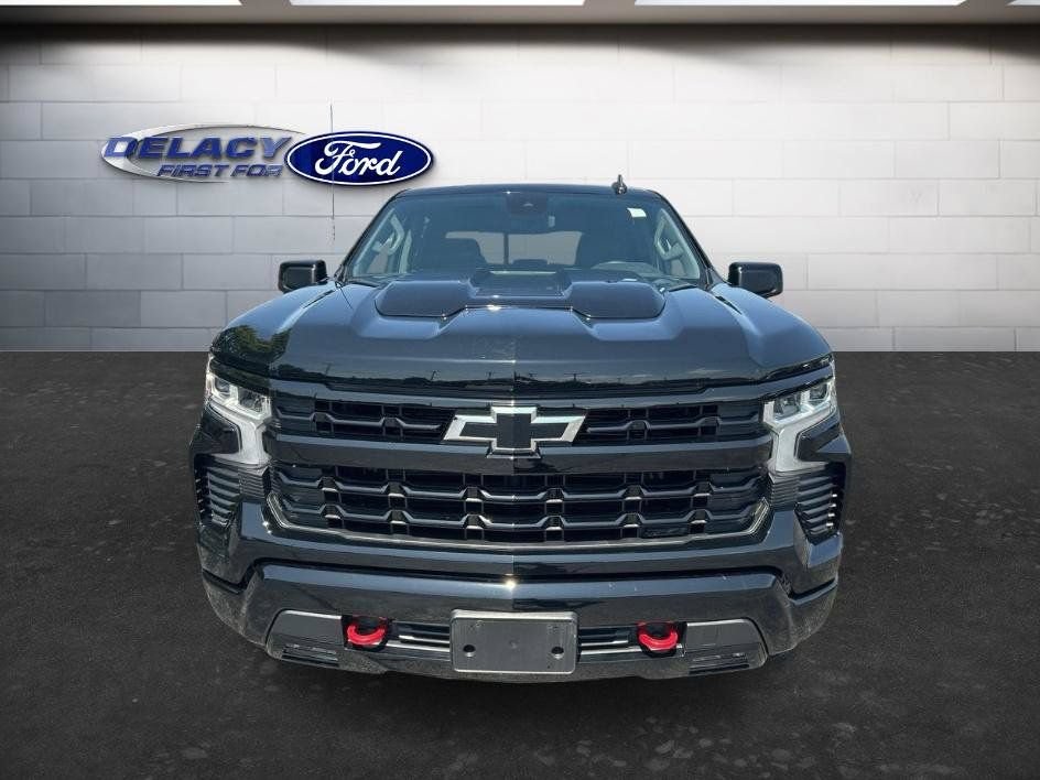 Used 2023 Chevrolet Silverado 1500 LT Trail Boss w/ Convenience Package II AWD/4WD image 8