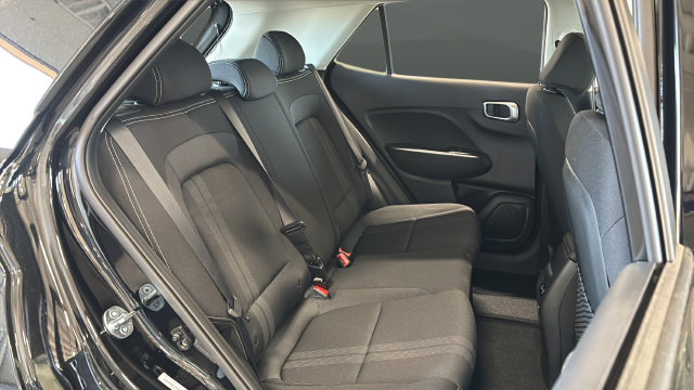 New 2026 Hyundai Venue SEL FWD image 24