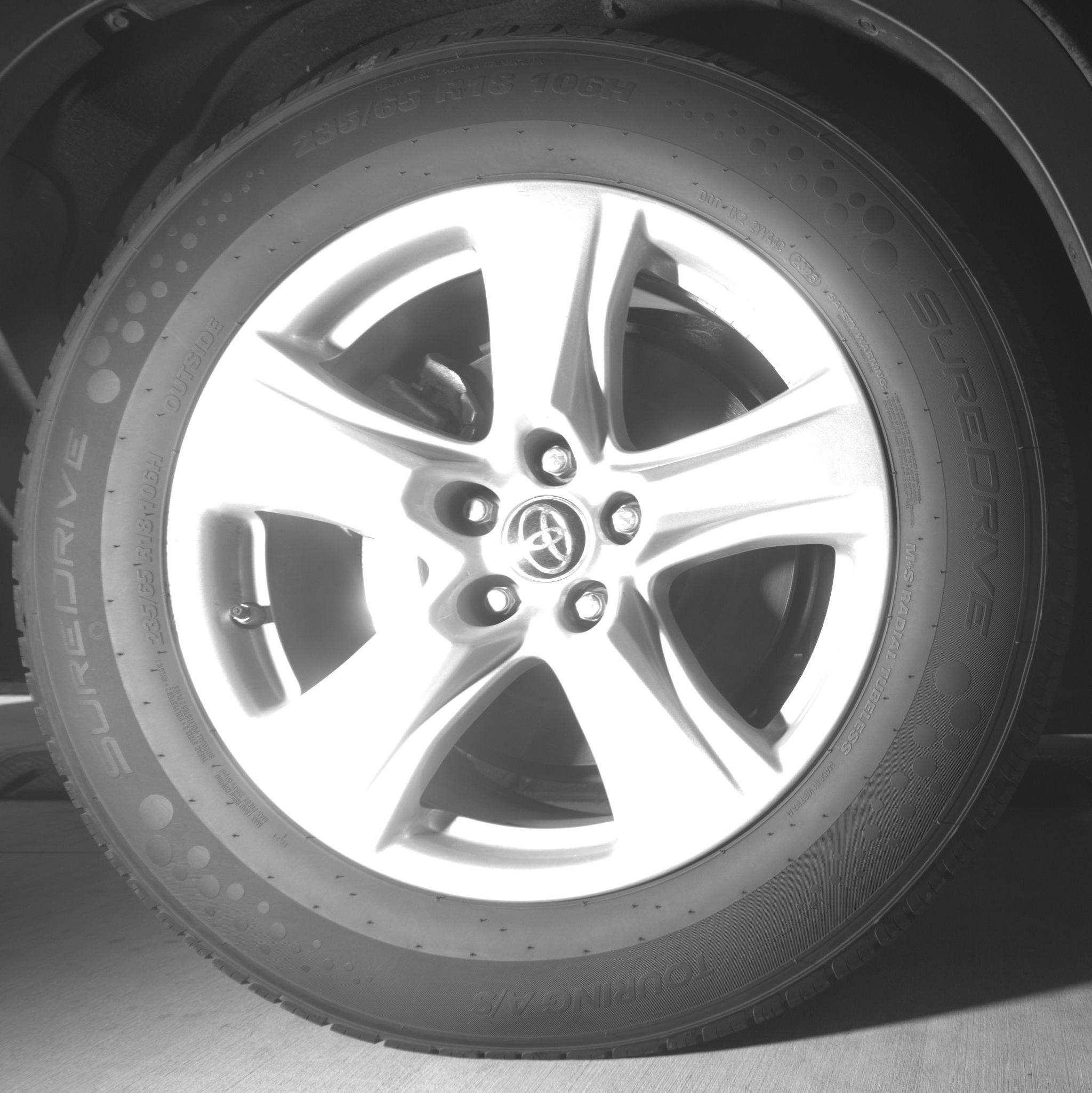 Used 2025 Toyota Highlander LE image 15