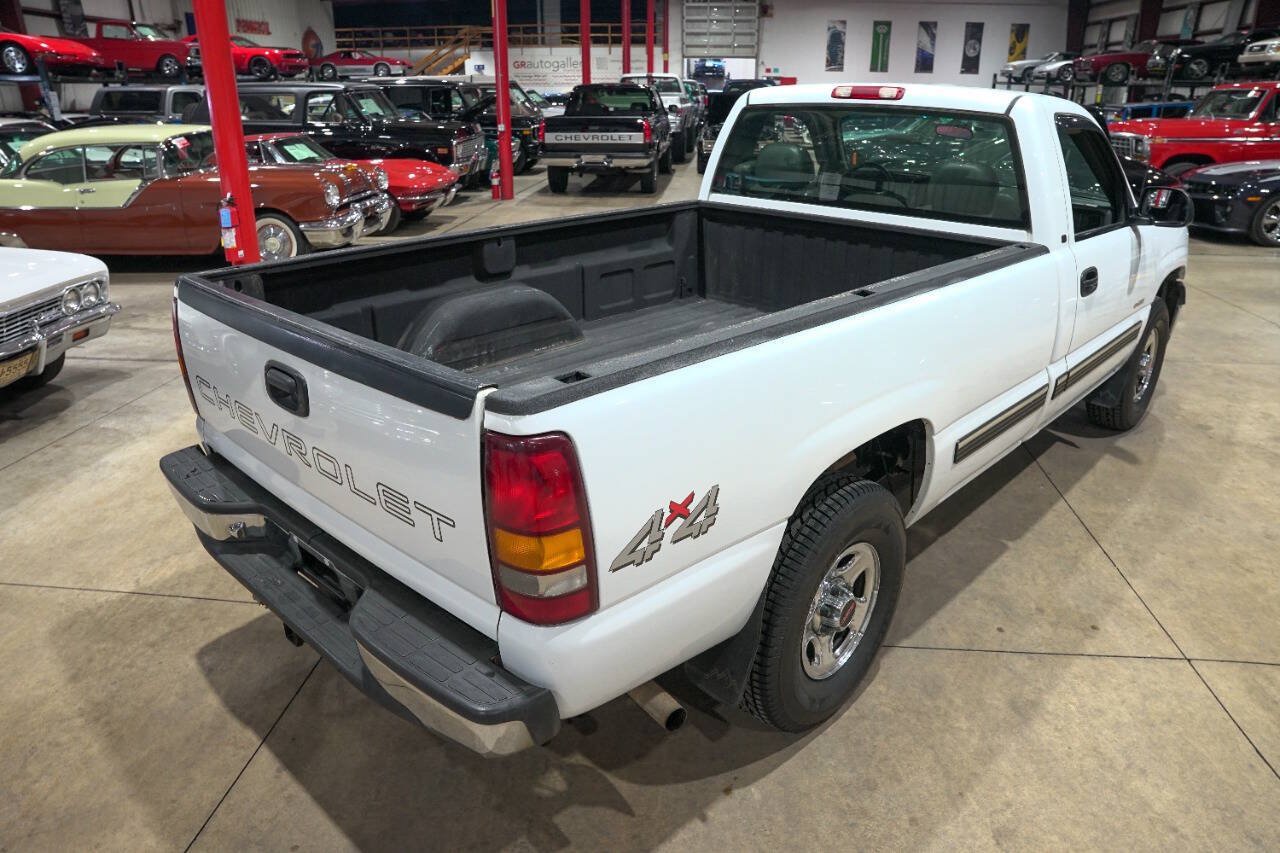 Used 2000 Chevrolet Silverado 1500 4x4 Regular Cab w/ Exterior Appearance Pkg image 17