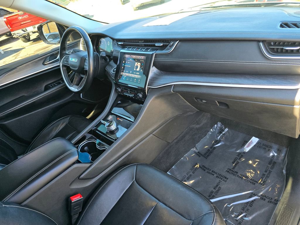 Used 2021 Jeep Grand Cherokee L Limited image 29