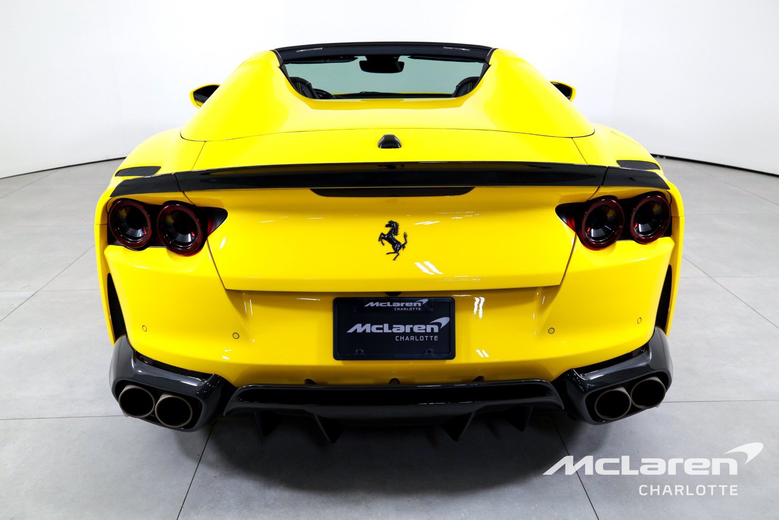Used 2023 Ferrari 812 GTS RWD image 8