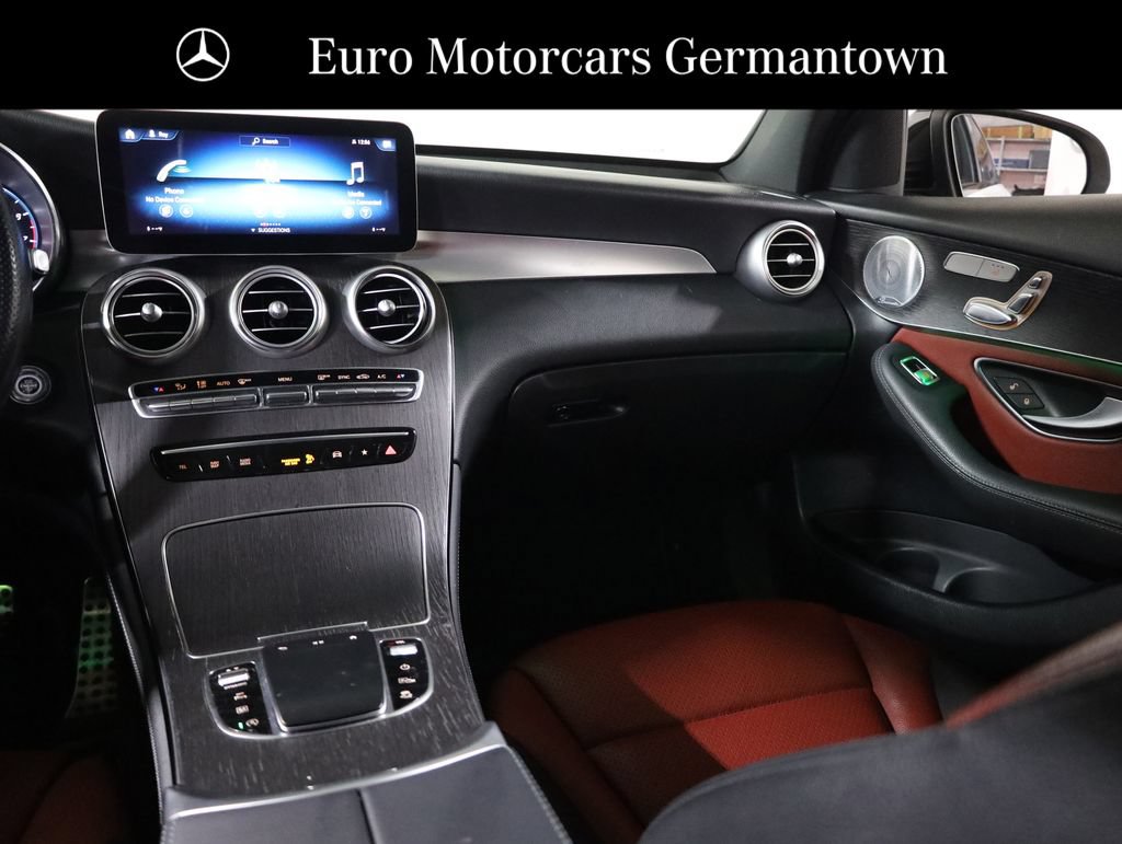 Used 2021 Mercedes-Benz GLC 300 4MATIC Coupe image 38