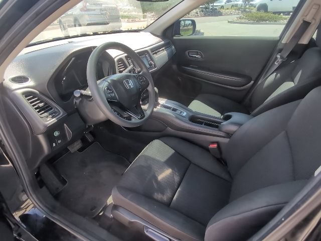 Used 2016 Honda HR-V LX image 12