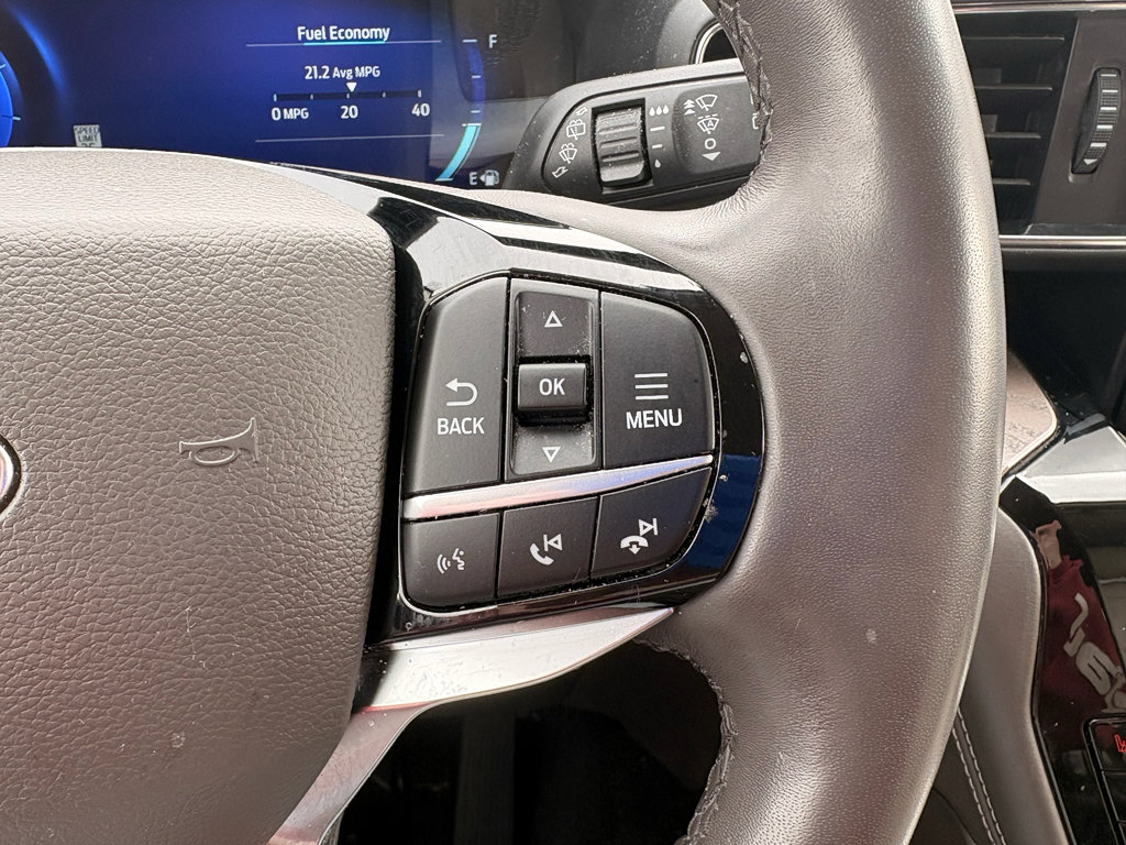 Used 2022 Ford Explorer Platinum w/ Equipment Group 601A image 25