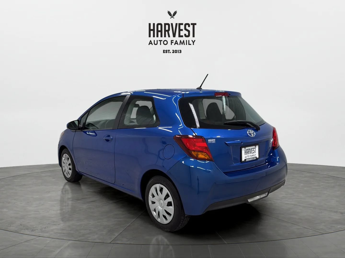 Used 2017 Toyota Yaris L FWD image 4
