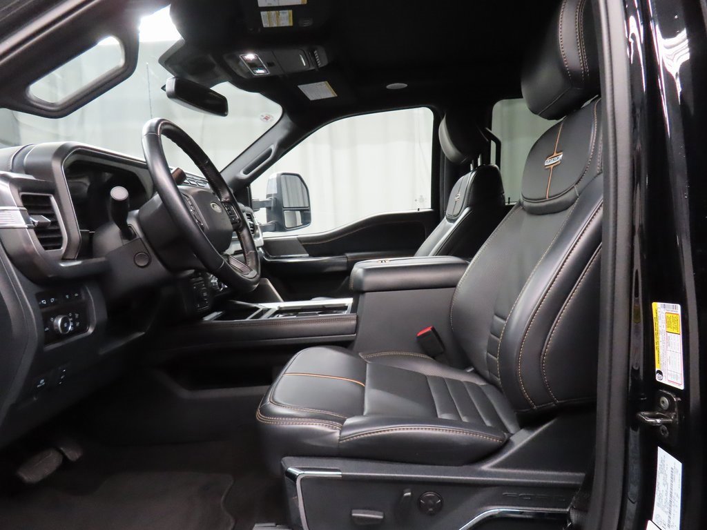 Used 2024 Ford F250 Platinum image 9