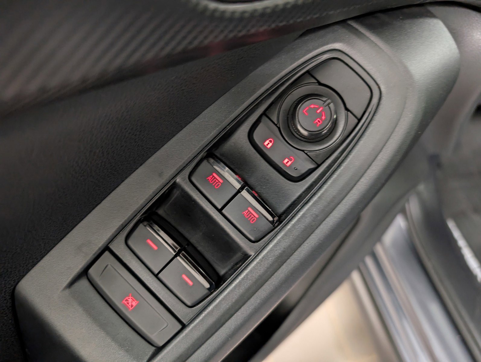 Certified 2025 Subaru Crosstrek 2.0i Premium image 26