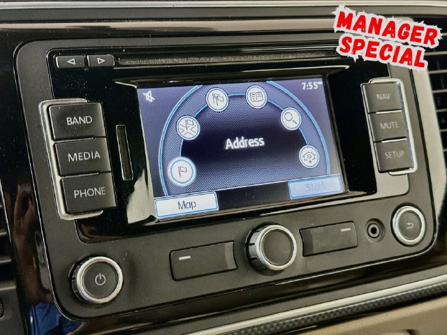 Used 2013 Volkswagen Beetle Turbo FWD image 16