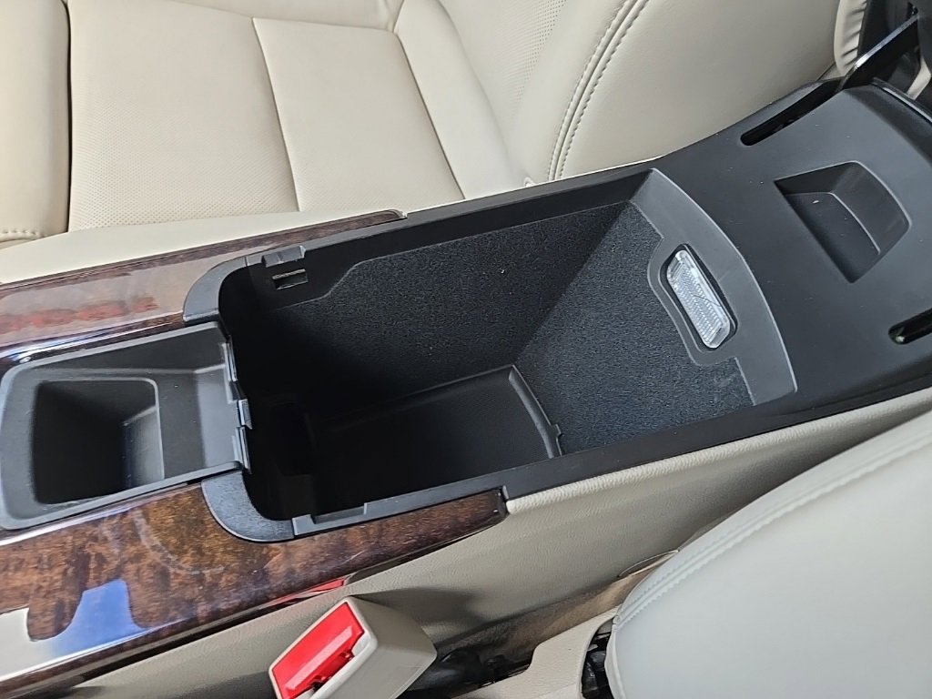 Used 2013 Cadillac XTS Luxury w/ Driver Awareness Package image 63