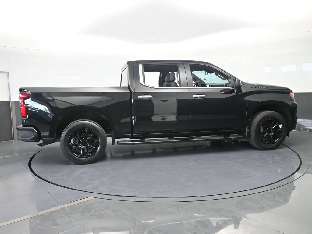 Used 2022 Chevrolet Silverado 1500 LTZ RWD image 7