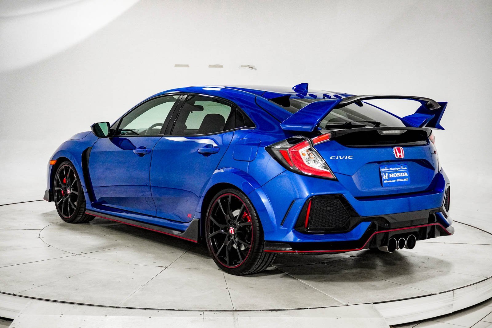 Used 2017 Honda Civic Type R image 6