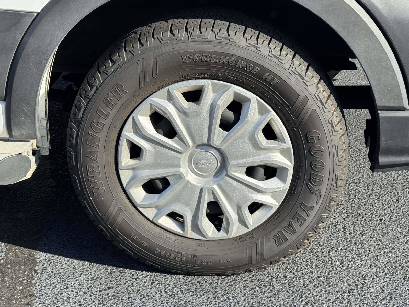 Used 2023 Ford Transit 250 Low Roof w/ Exterior Upgrade Package image 7